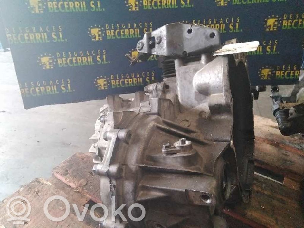 Hyundai Accent Cutie viteze manuală cu 5 trepte 