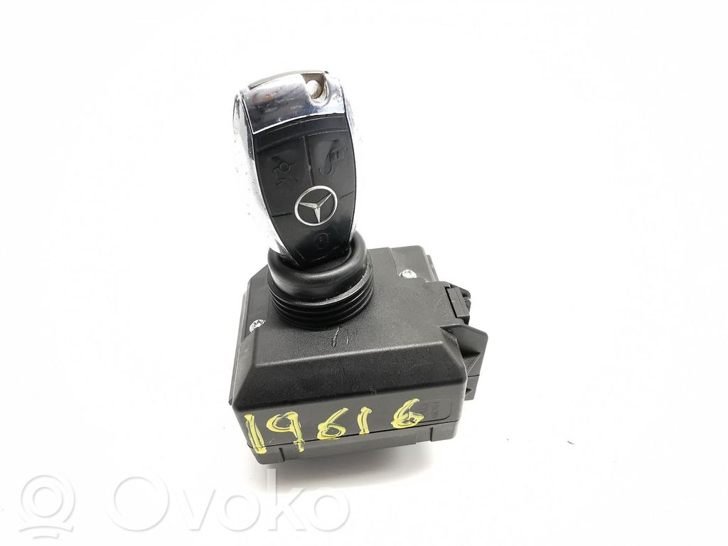 Mercedes-Benz C W204 Dadi antifurto e blocco ruota 