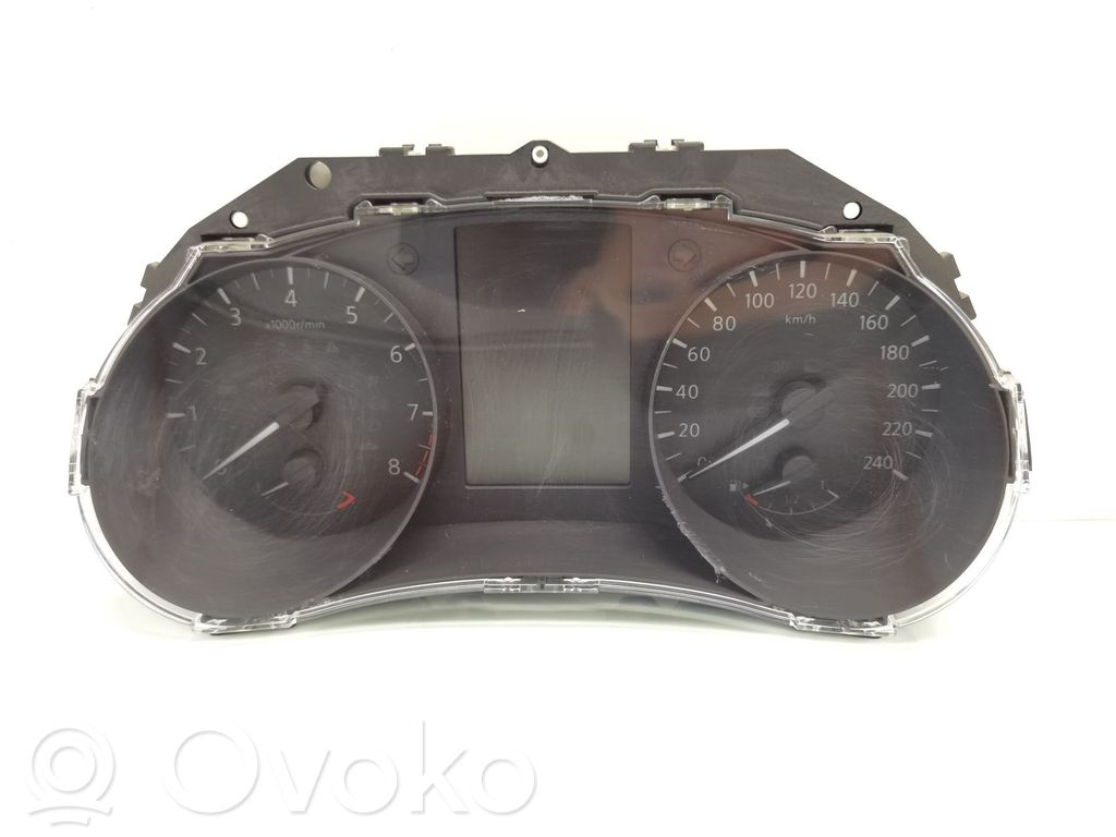 Nissan Qashqai Vitezometru (grup de instrumente) 