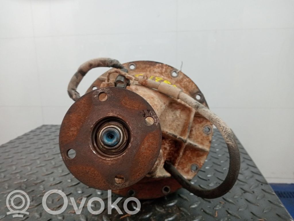 Mitsubishi Montero Rear differential 