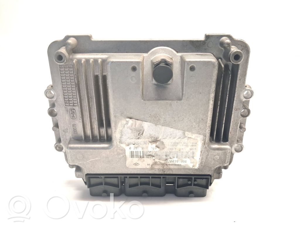 Unidad de control/módulo del motor   8200391966,0281012769