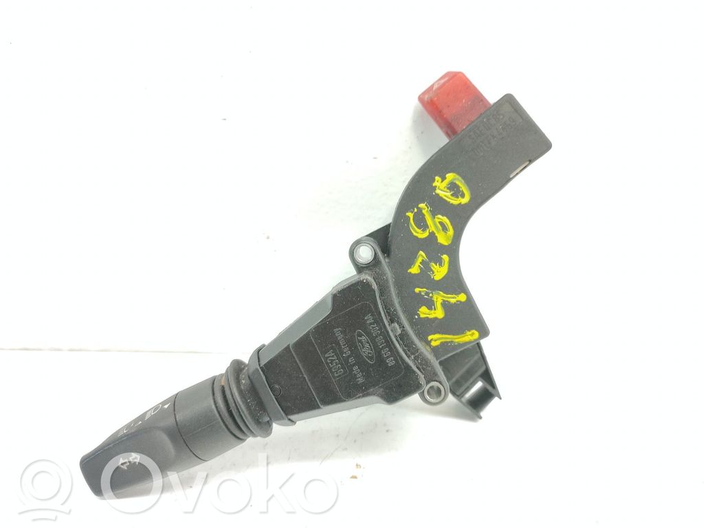 Suuntavilkun vipu   89GG13B302AA