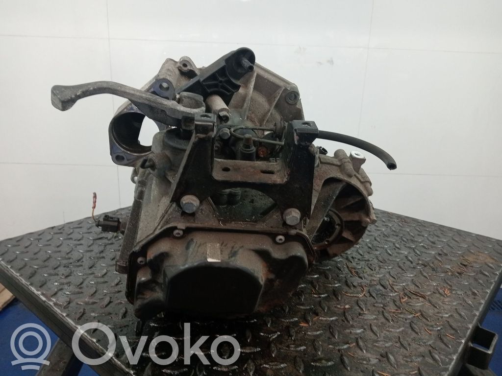 Skoda Fabia Mk2 (5J) Scatola del cambio manuale a 5 velocità 