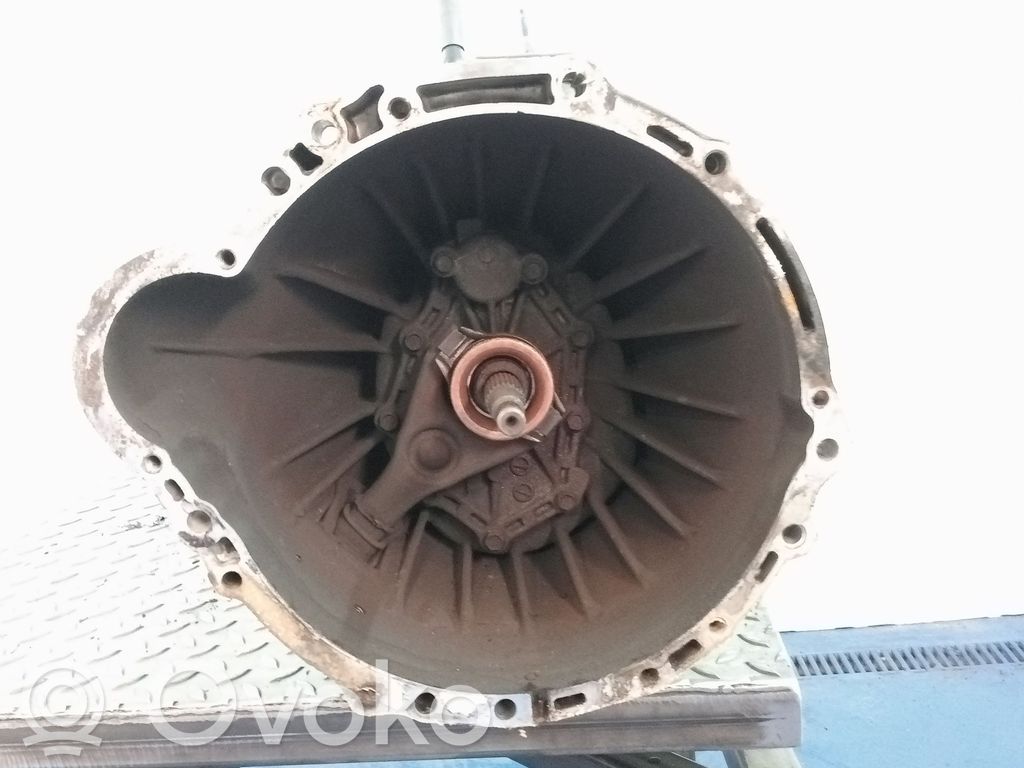 Nissan PickUp Cutie viteze manuală cu 5 trepte 