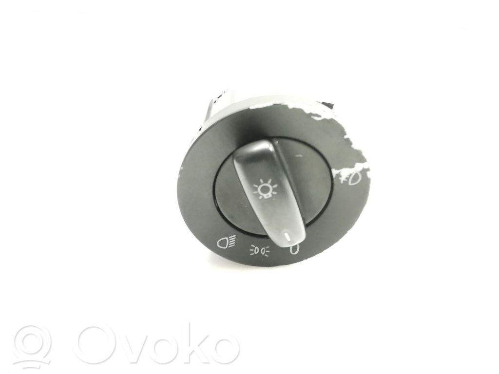 Volkswagen Jetta V Comutator lumini bord