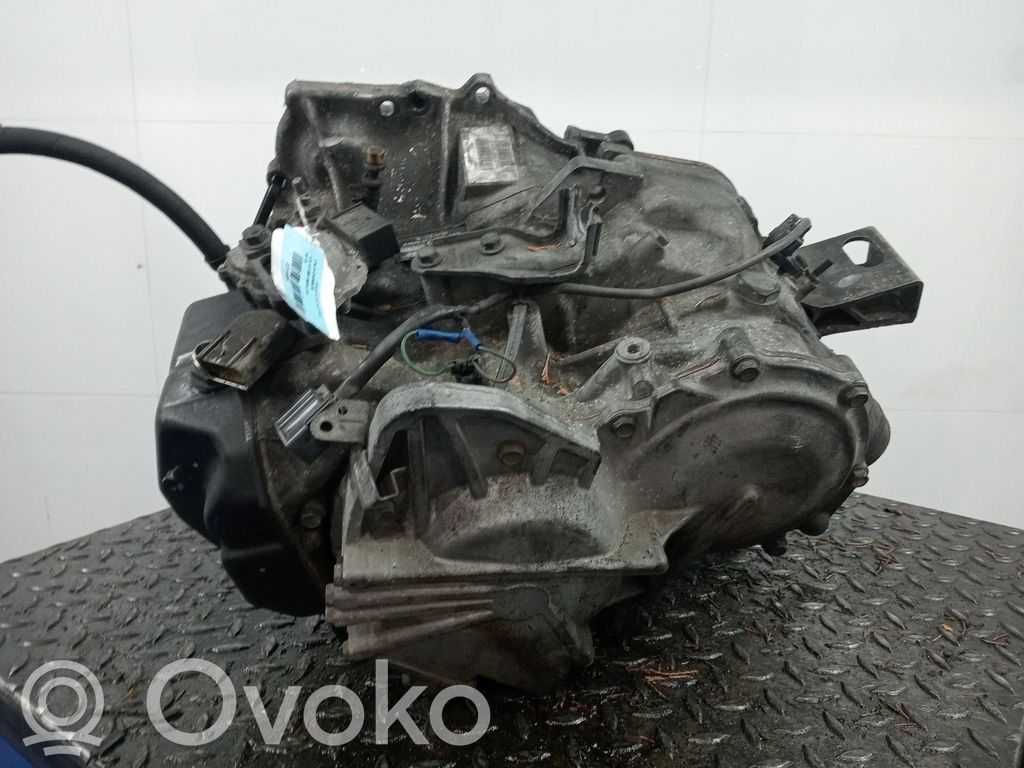 Volvo S80 Manualna 5-biegowa skrzynia biegów 