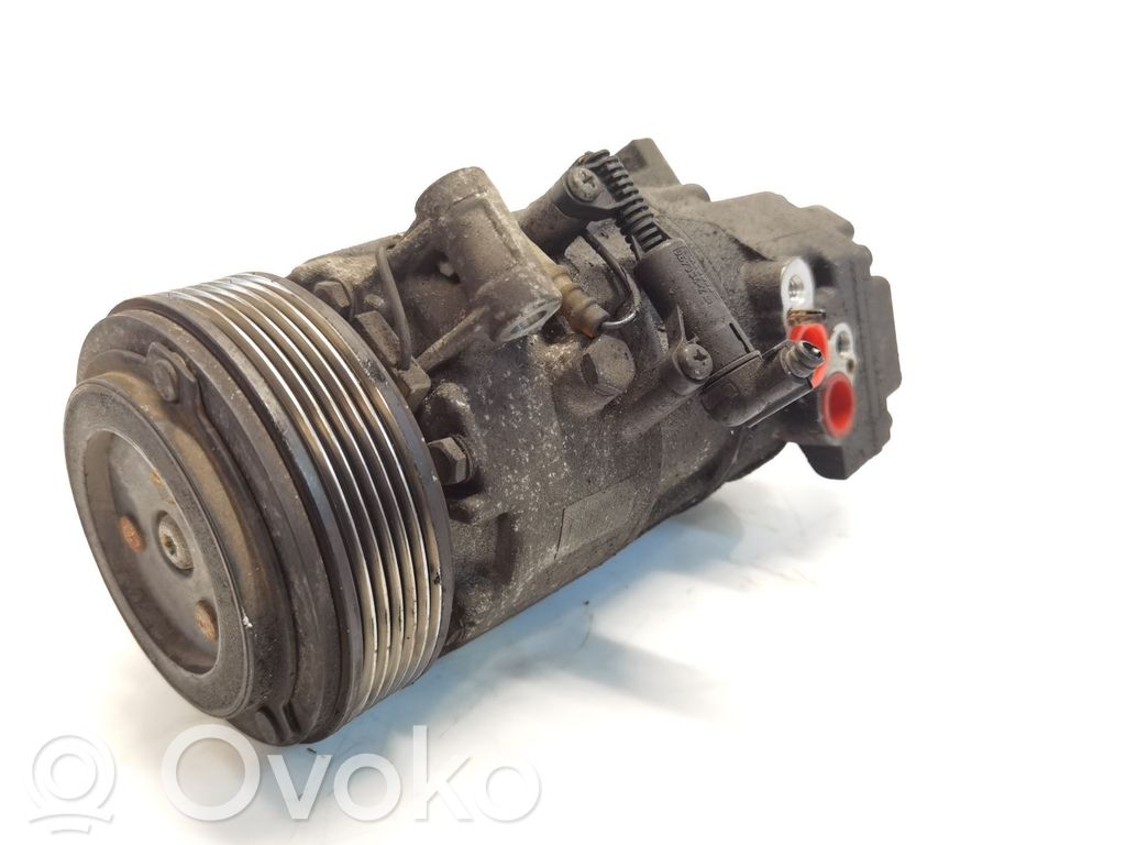 Air conditioning (A/C) compressor (pump)   3R40445010