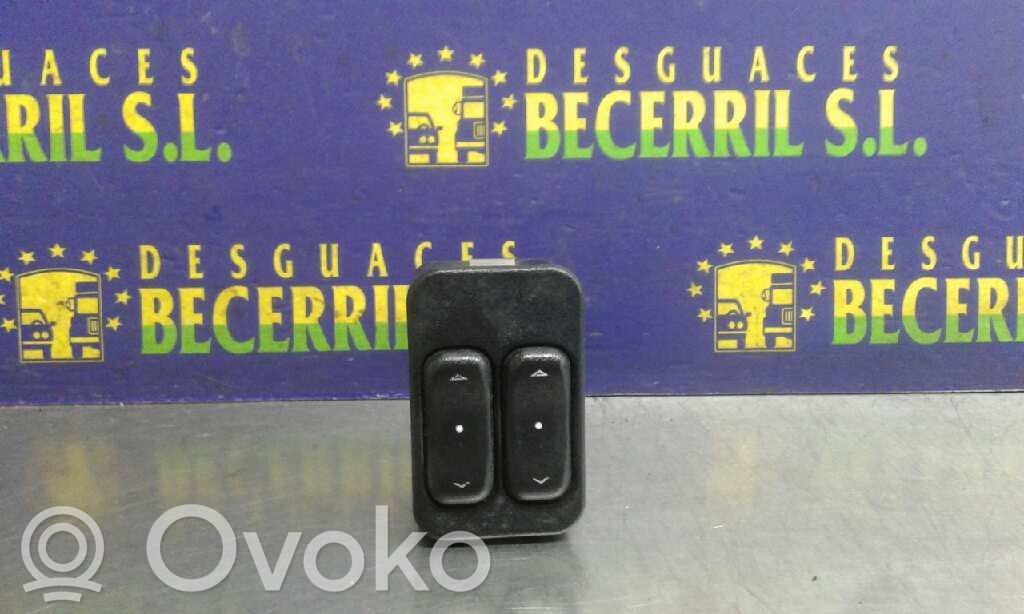 Opel Astra G Interruttore di controllo dell’alzacristalli elettrico