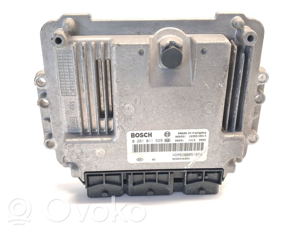 Unidad de control/módulo del motor   8200546983,02801011529,8200546983