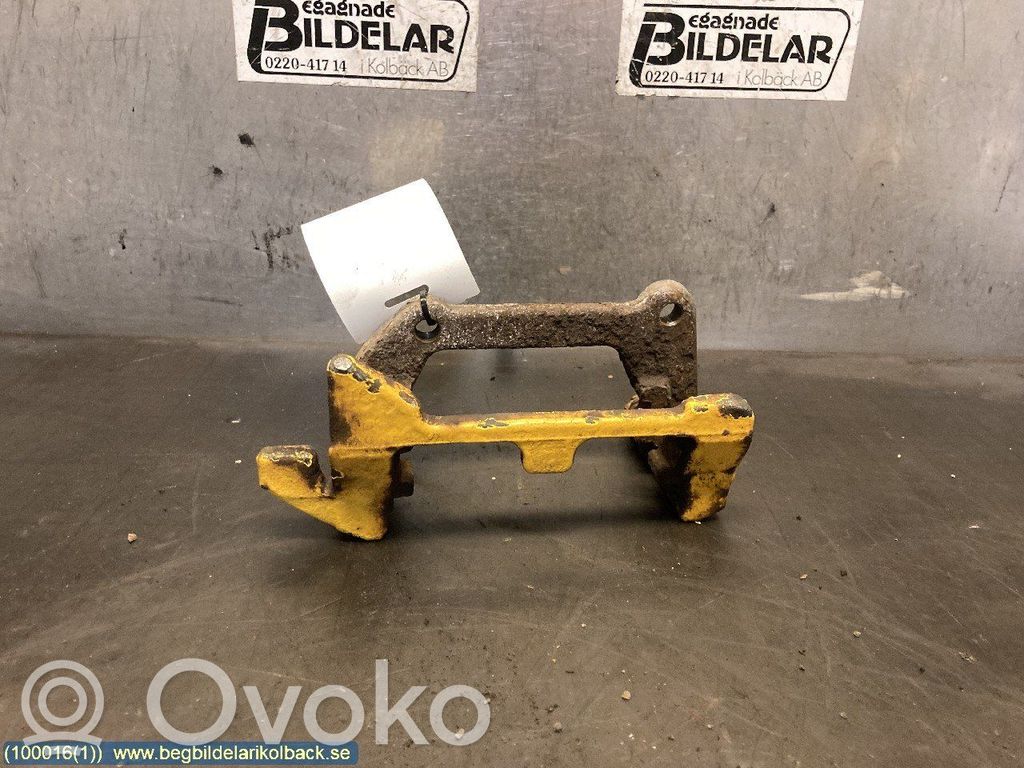 Audi A4 S4 B8 8K Mocowanie / Zacisk hamulca tylnego 