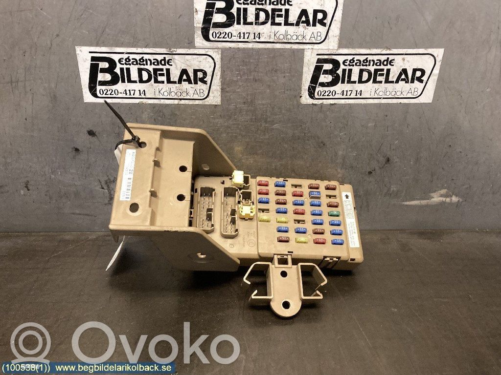 Módulo de fusible   82201FG010