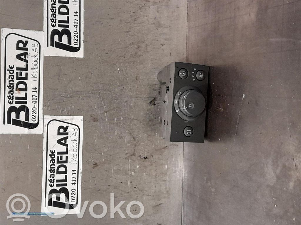 Opel Vectra C Light switch 