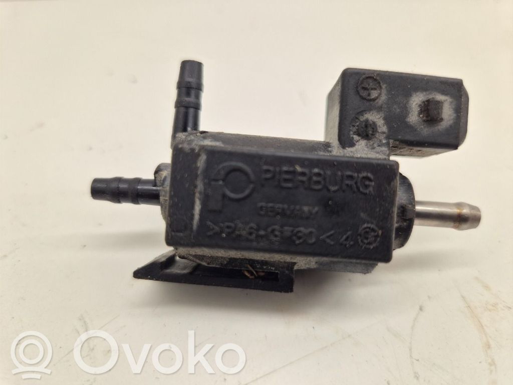 Land Rover Discovery 4 - LR4 Supapă vacuum 