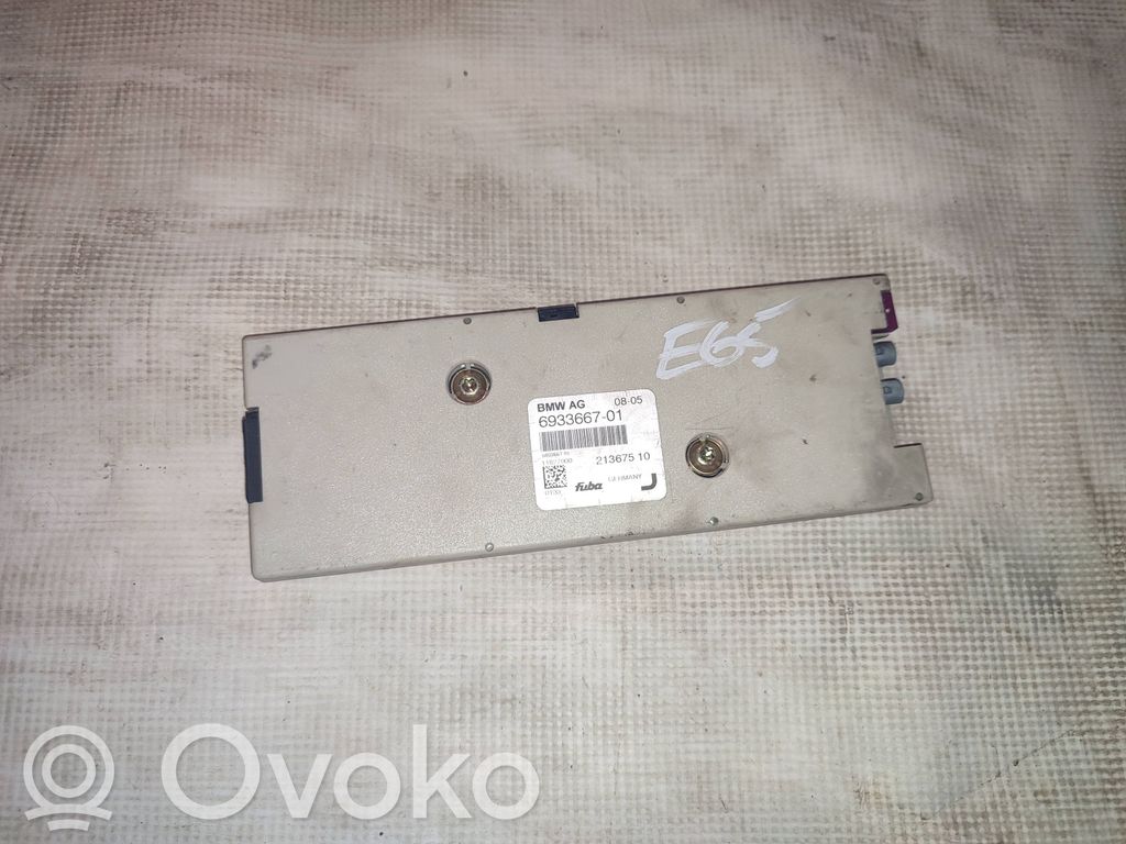 BMW 7 E65 E66 Antenos stiprintuvas 