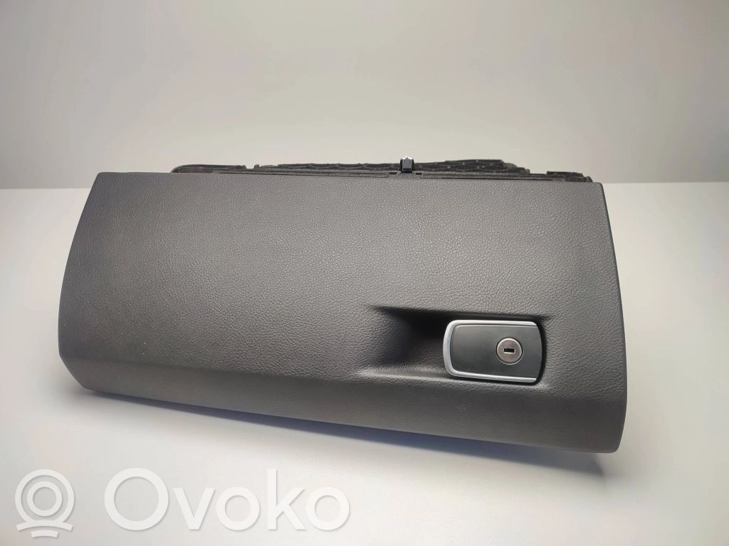 BMW 3 GT F34 Glove box 