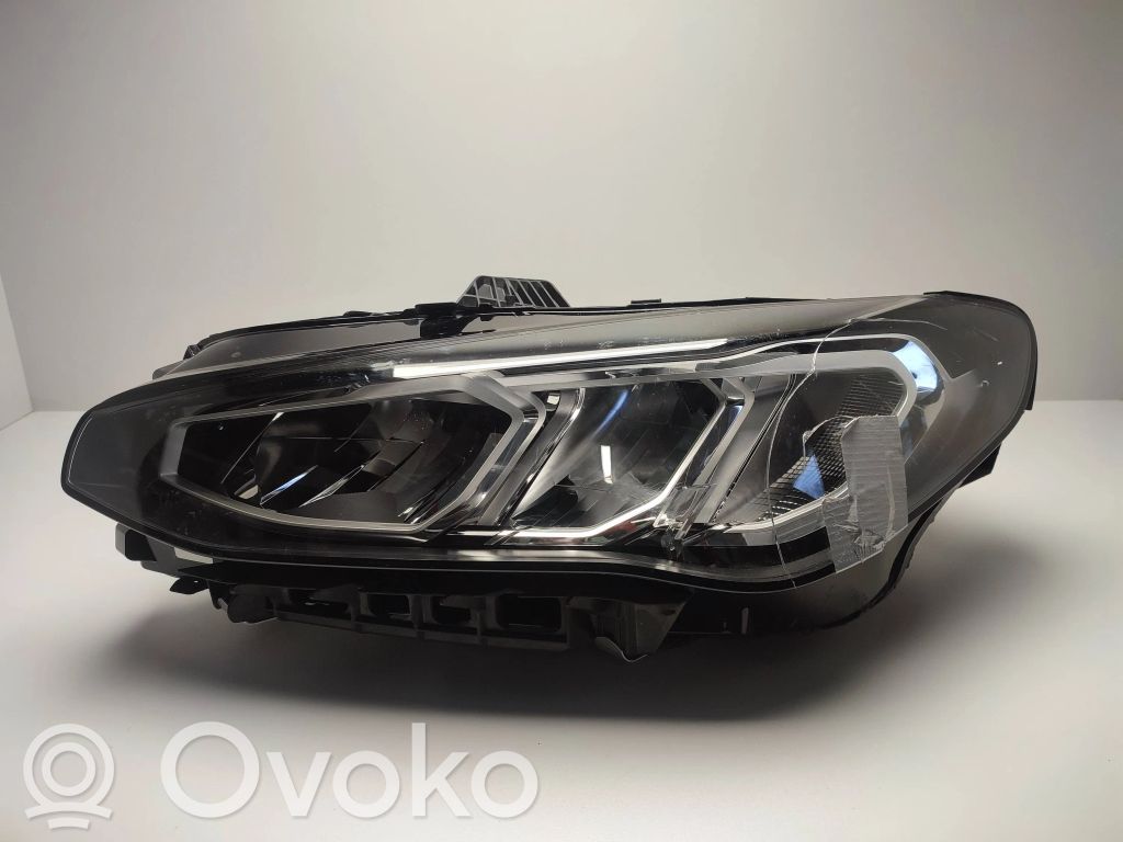 BMW 2 Active Tourer U06 Headlight/headlamp 