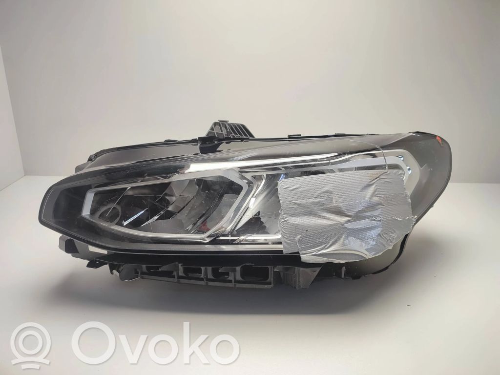 BMW 2 Active Tourer U06 Headlight/headlamp 