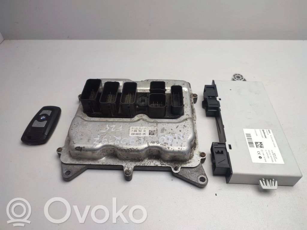 Komputer / Sterownik ECU i komplet kluczy   12147646763,12147644747,12147649122,12147631047,12147637481,12147638887,12147643312,12148606306,12148606777