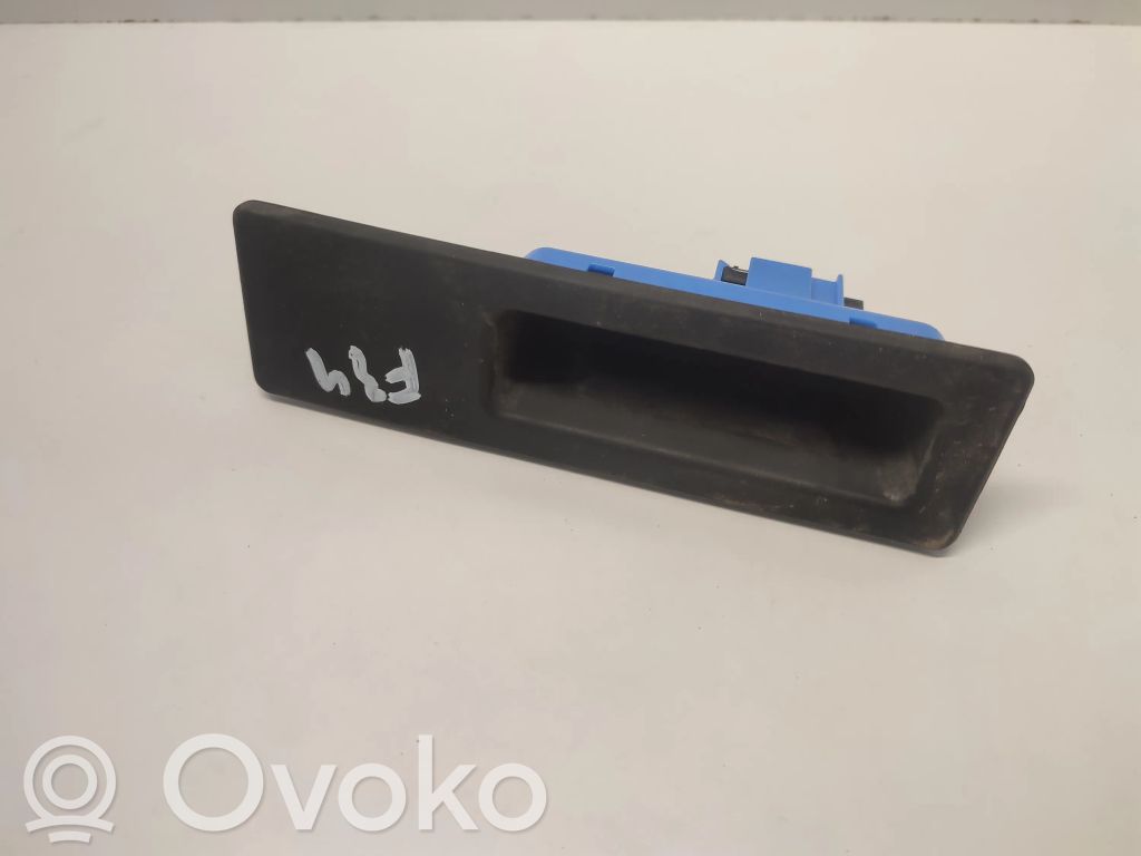 BMW 3 GT F34 Takaluukun/tavaratilan luukun ulkokahva 