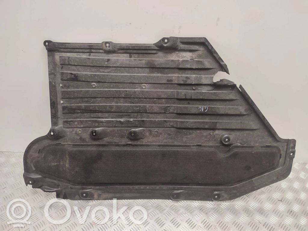 BMW 5 G30 G31 G38 Placa protectora del centro/medio 