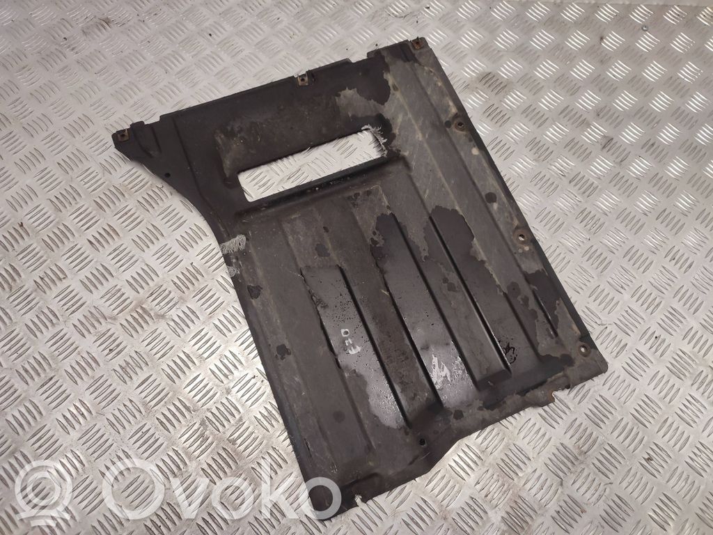 BMW X5 E70 Placa protectora del centro/medio 
