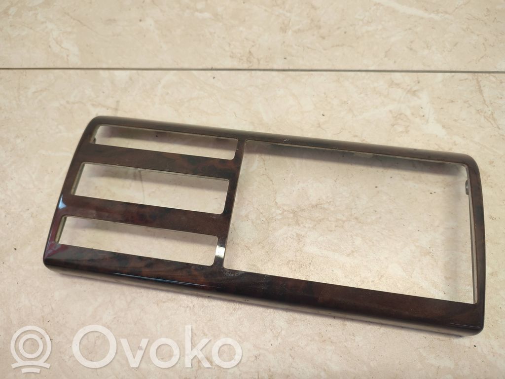 BMW 7 E38 Radio/GPS head unit trim 