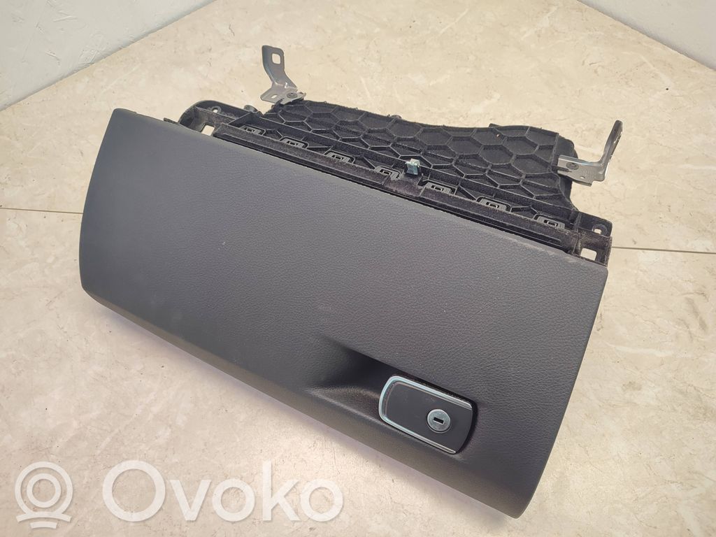BMW 3 GT F34 Glove box 