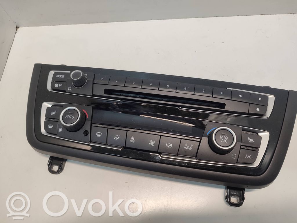 BMW M4 F82 F83 Panel klimatyzacji 