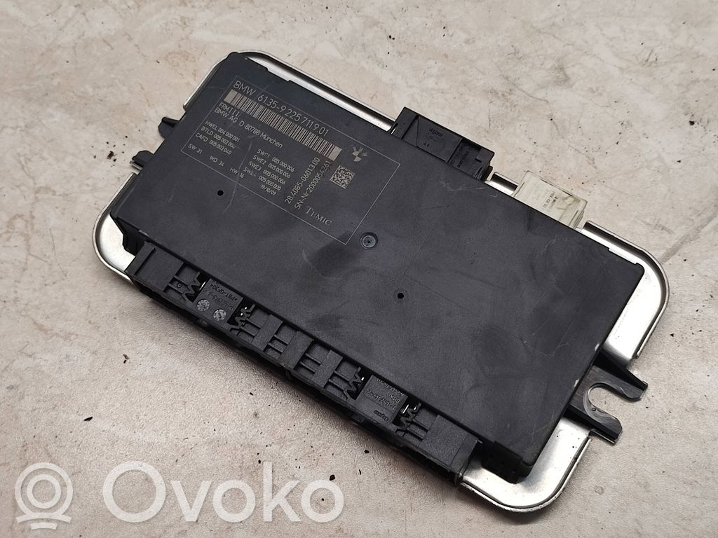 Module d'éclairage LCM   9225711,61359225711