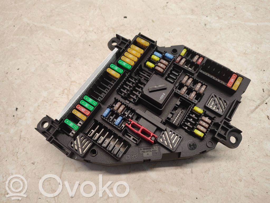 BMW X3 F25 Módulo de fusible 