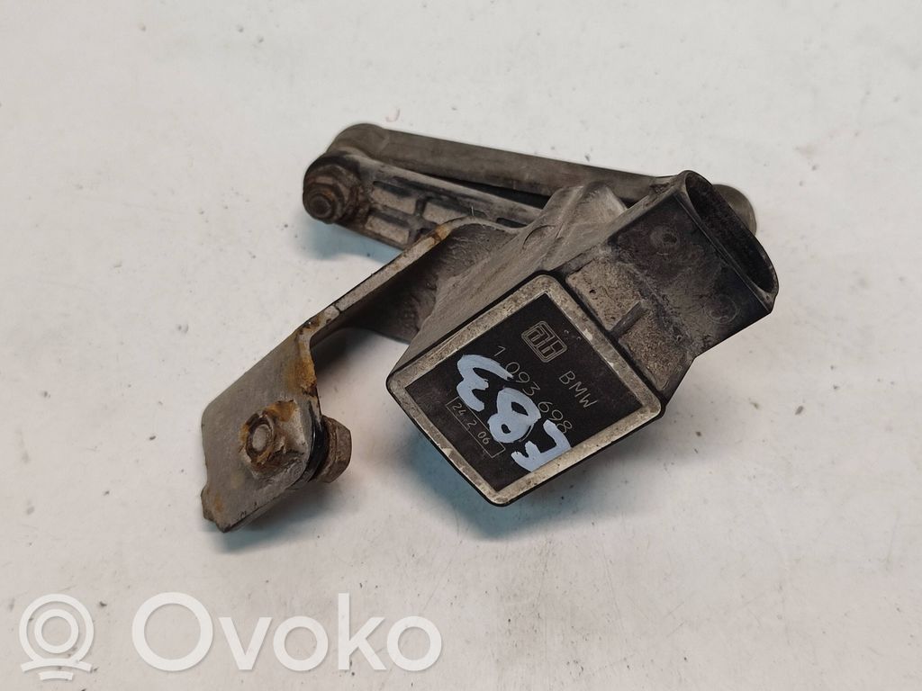 BMW X3 E83 Ajovalon korkeusanturi 