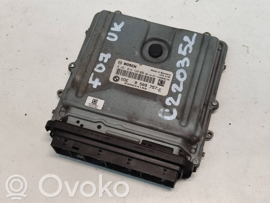 Komputer / Sterownik ECU i komplet kluczy   13618509757,13618509333,13618511372,13618511983,13618515073,13618516753,13618570593