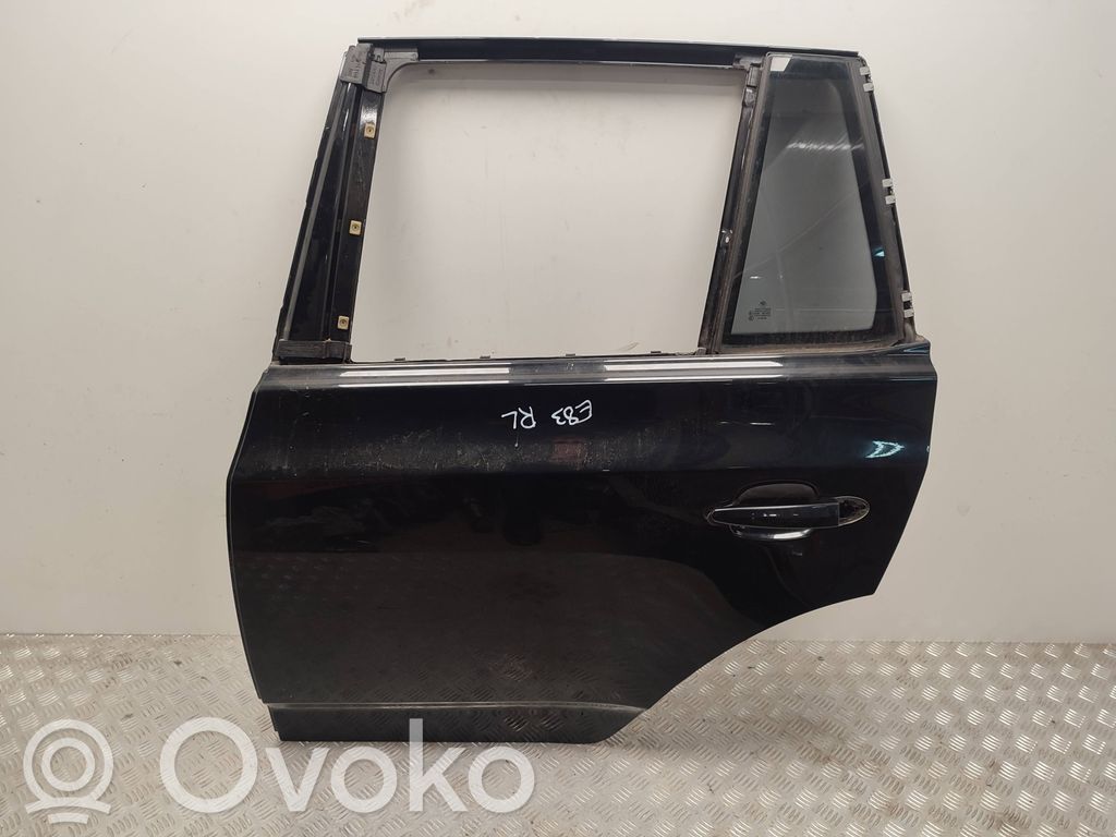 Aizmugurējās durvis   41003449337