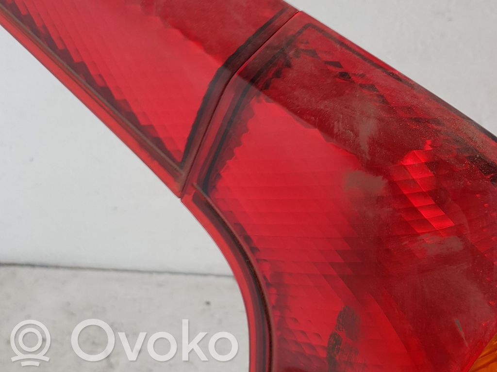 Rear/tail lights