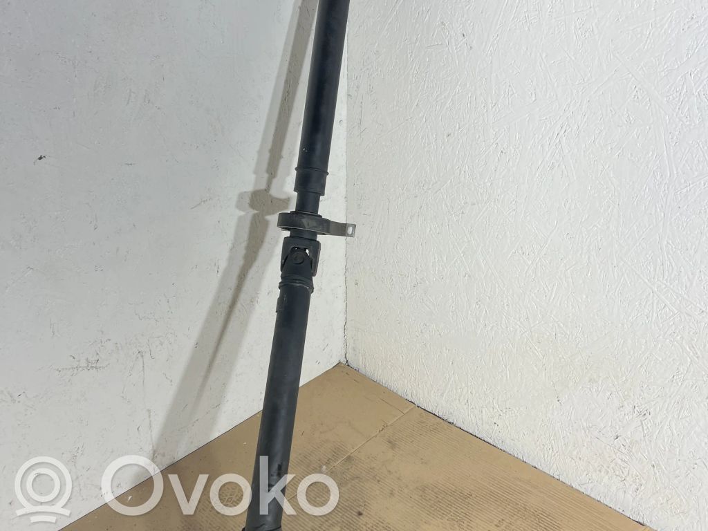 BMW 5 E60 E61 Kardāns komplektā 