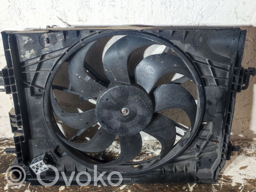 Renault Captur Elektrolüfter 