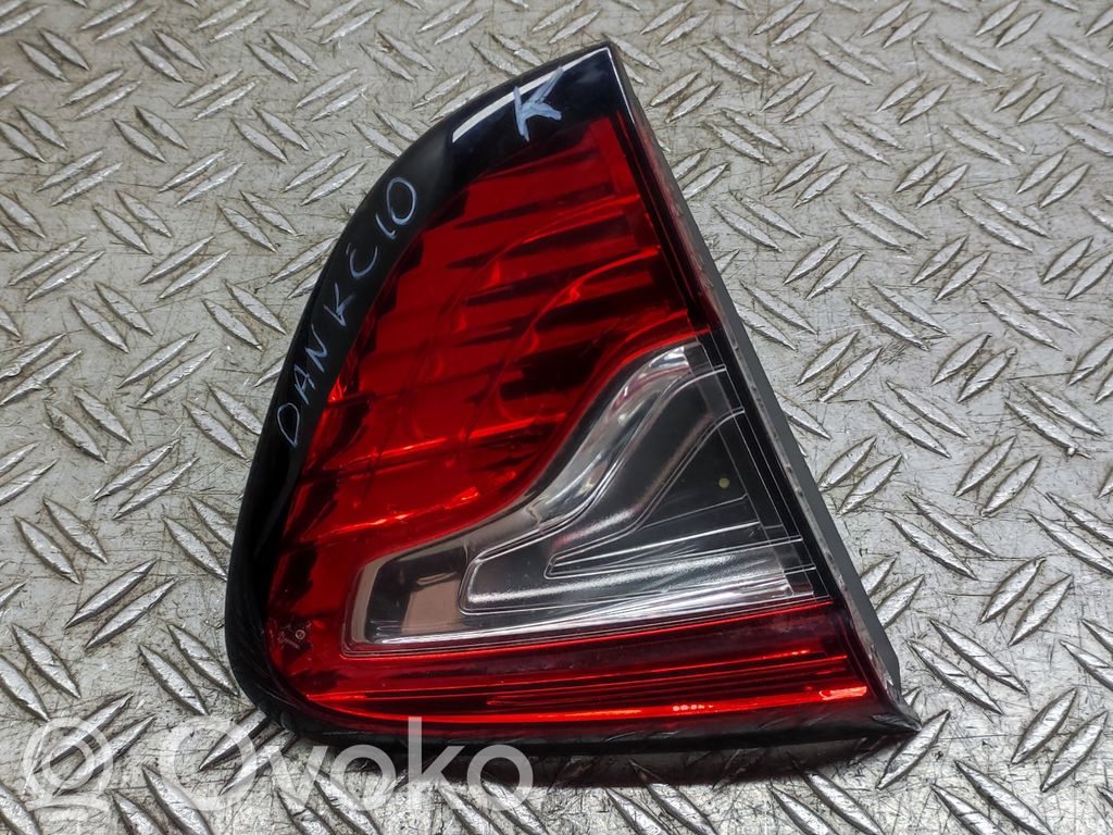 Renault Captur Takaluukun takavalot 