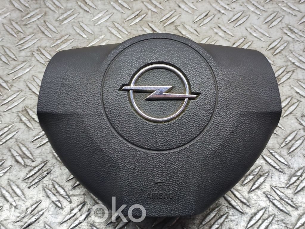 Opel Astra H Vairo oro pagalvė 