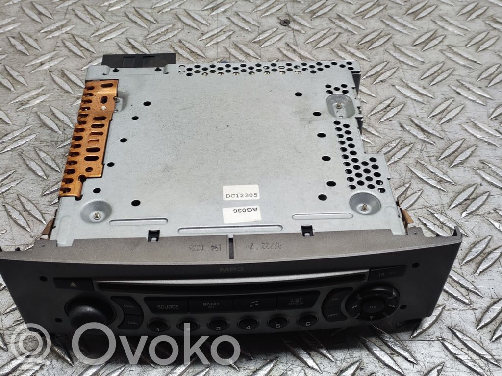 Peugeot 308 Panel / Radioodtwarzacz CD/DVD/GPS 