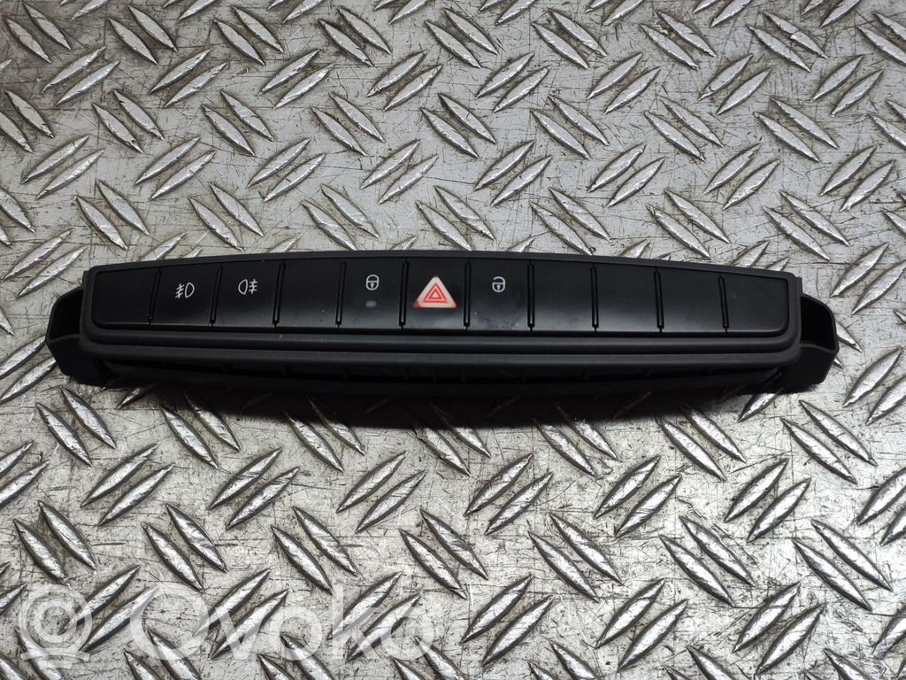 Smart ForFour I Hazard light switch 