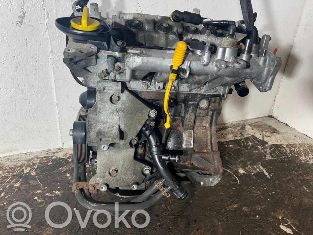 Engine   8200856203