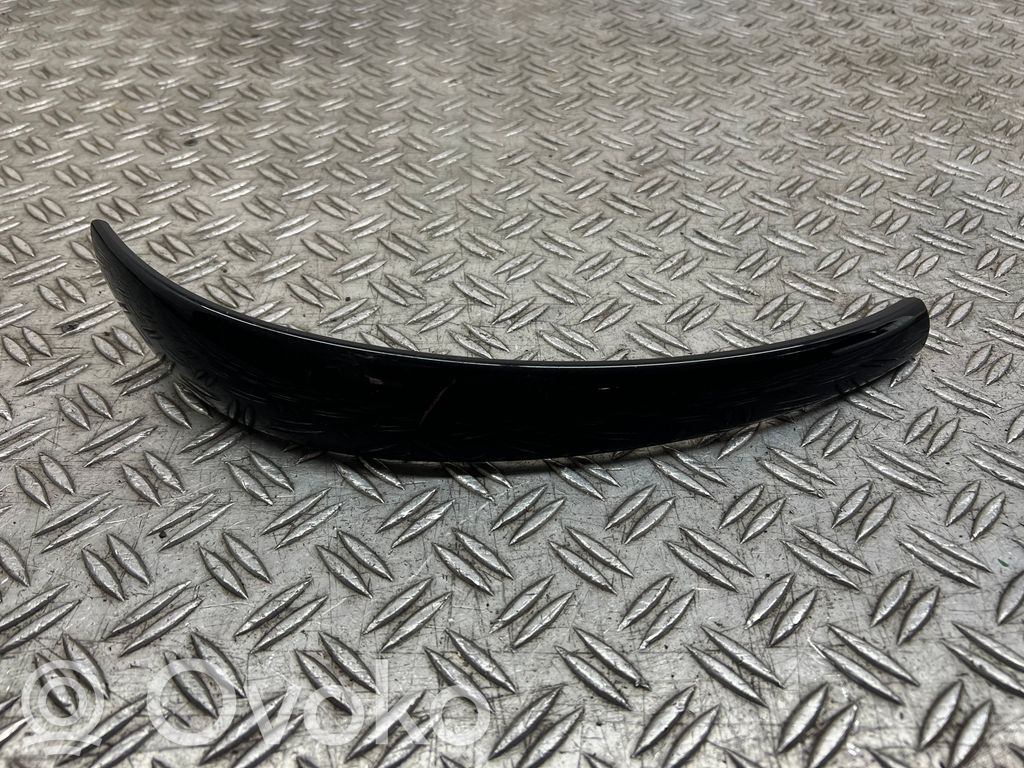 BMW 1 E81 E87 Muu takaoven verhoiluelementti 