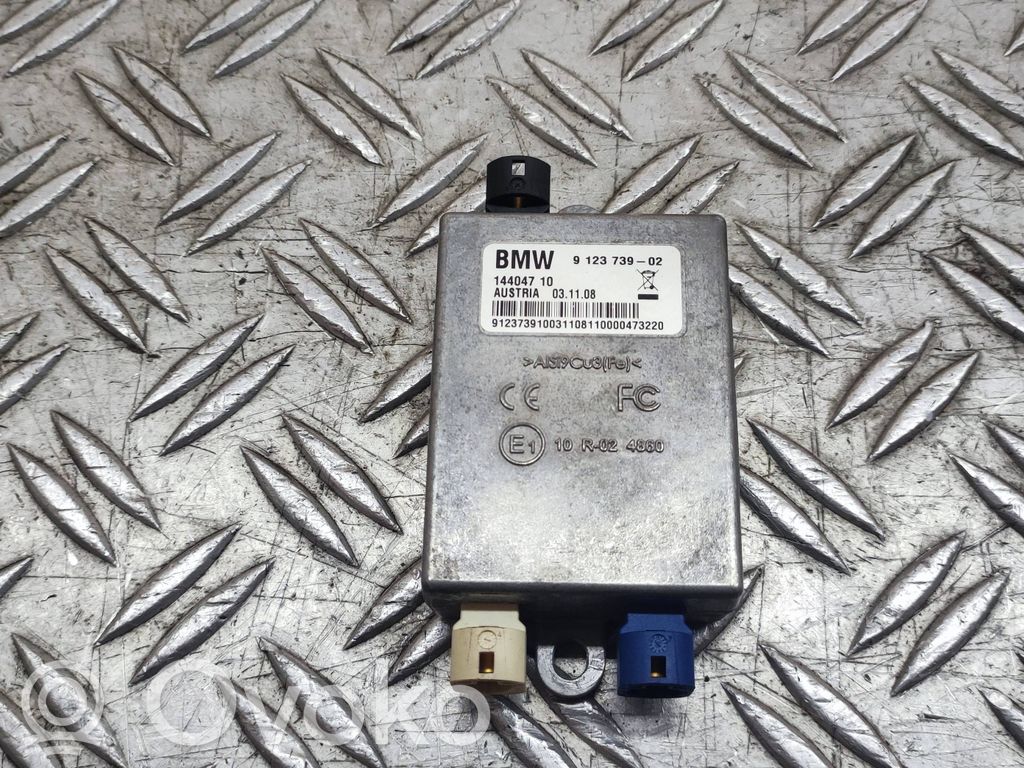 BMW 7 F01 F02 F03 F04 Amplificator antenă aeriană 