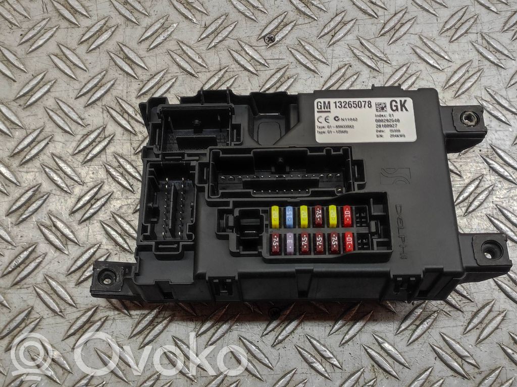 Opel Corsa D Sulakemoduuli 
