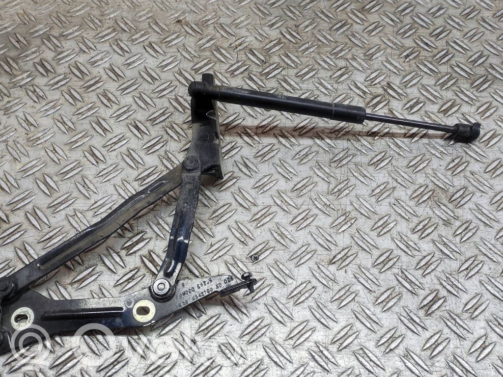 Zawias klapy tylnej bagażnika   FR3B6342700AD,6342700A