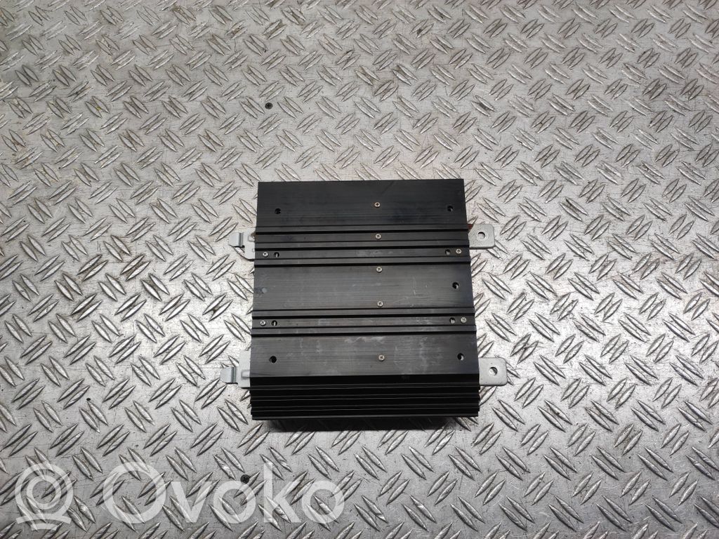 Mitsubishi Lancer VIII Garso stiprintuvas 