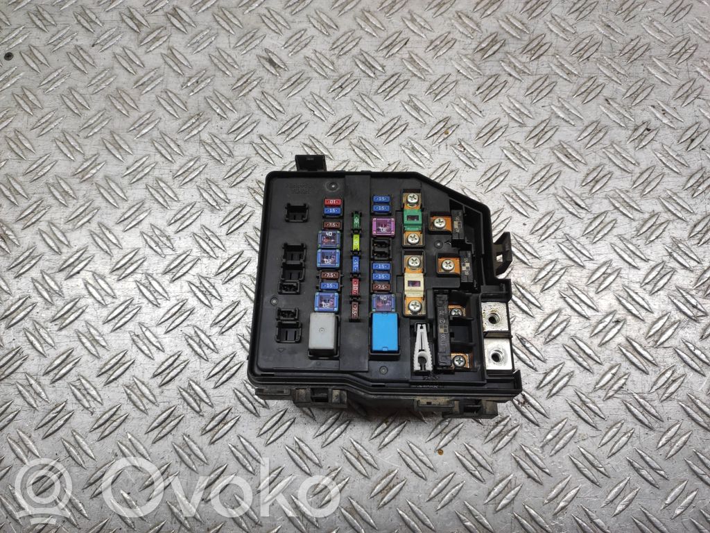 Honda Civic Fuse module 