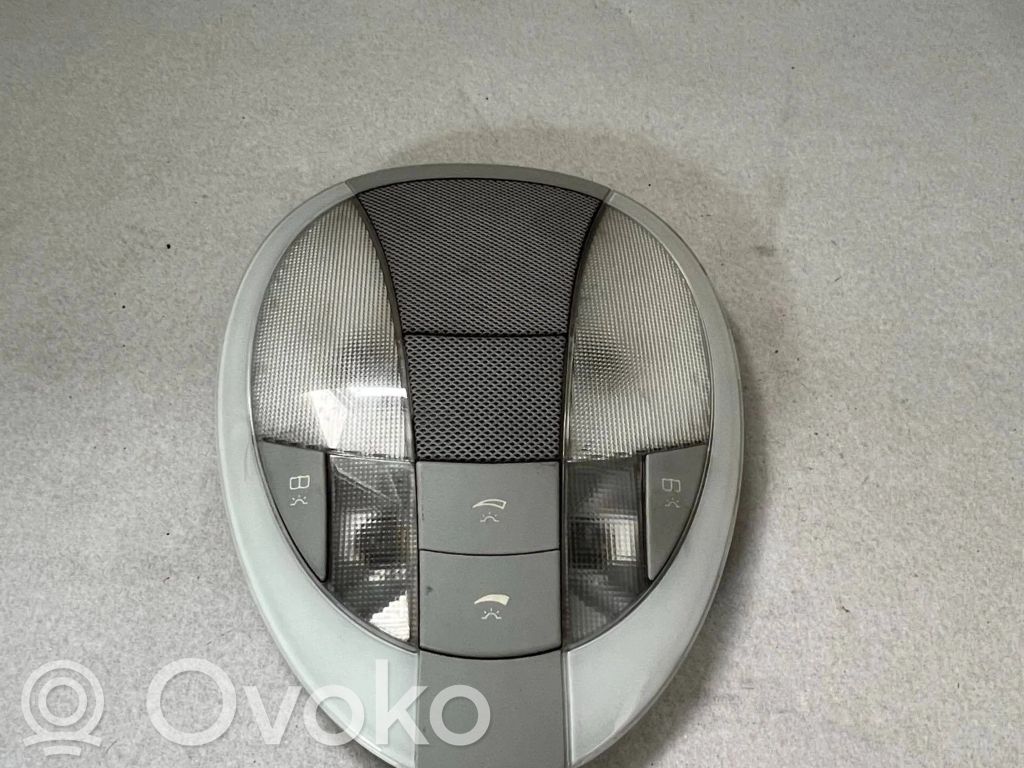 Mercedes-Benz CLS C219 Lampka podsufitki tylna 