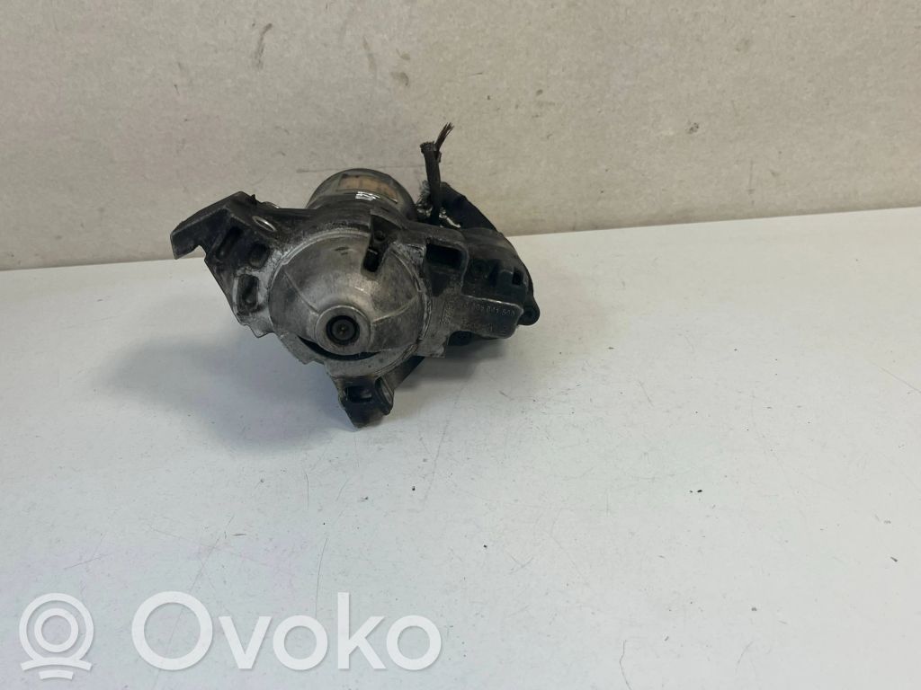 BMW 7 F01 F02 F03 F04 Rozrusznik 