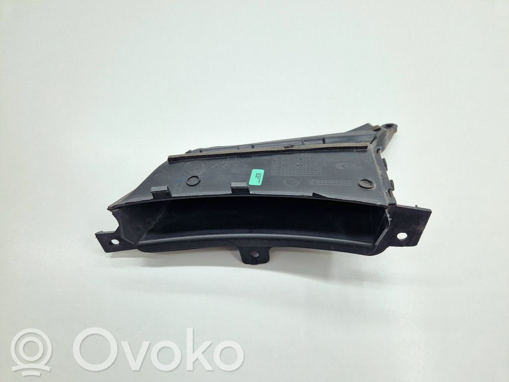 BMW 7 G11 G12 Ilmanoton kanavan osa 